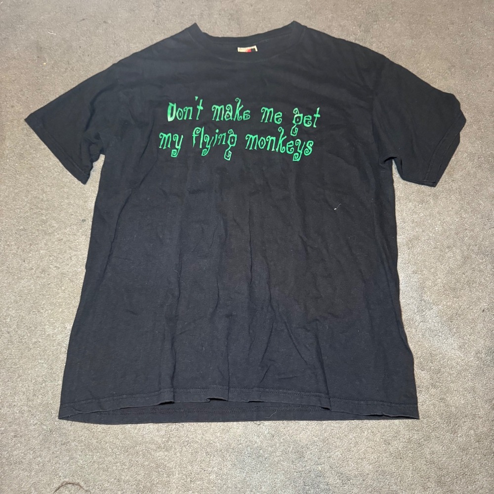 Quality Classics Flying Monkeys Wizard of Oz Graphic Tee Black Mens Medium M